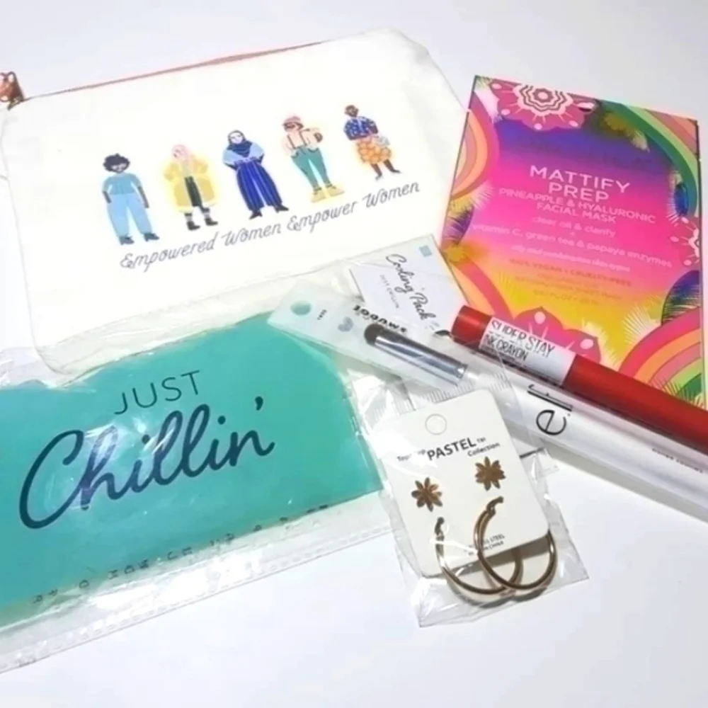 Empowered Women Empower Women Mini Vanity Bundle